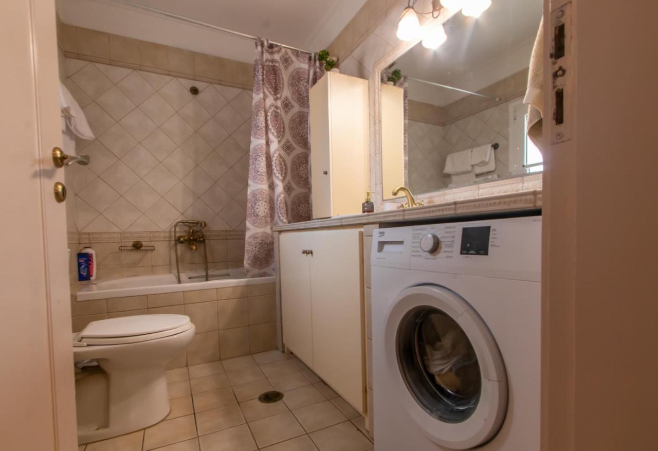 Aristotelis Apartment